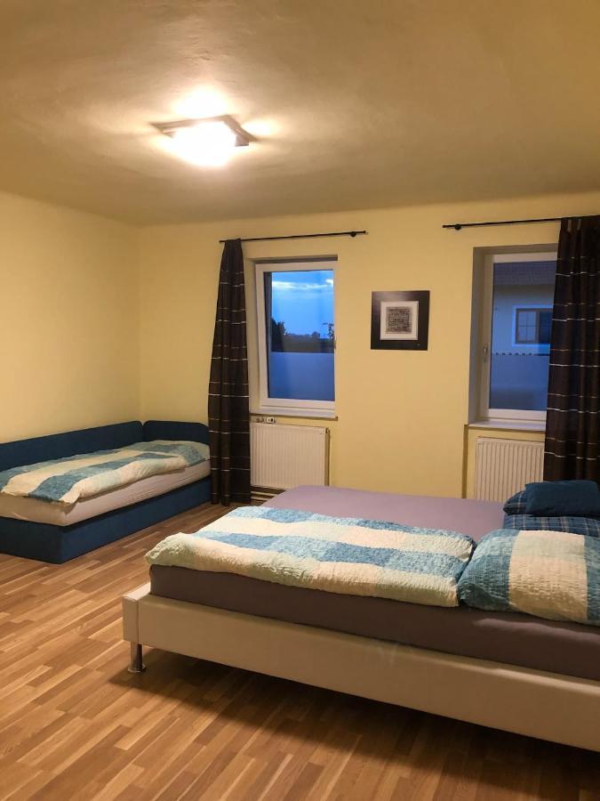 Gemuetliche 3 Zimmer Wohnung Frauenhofen エクステリア 写真